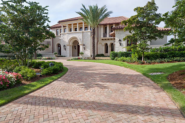 Best Driveway Borders and Edging Pavers in Port Arthur, TX